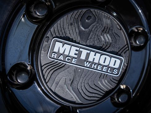 New 2025 Ford Bronco Badlands image 26