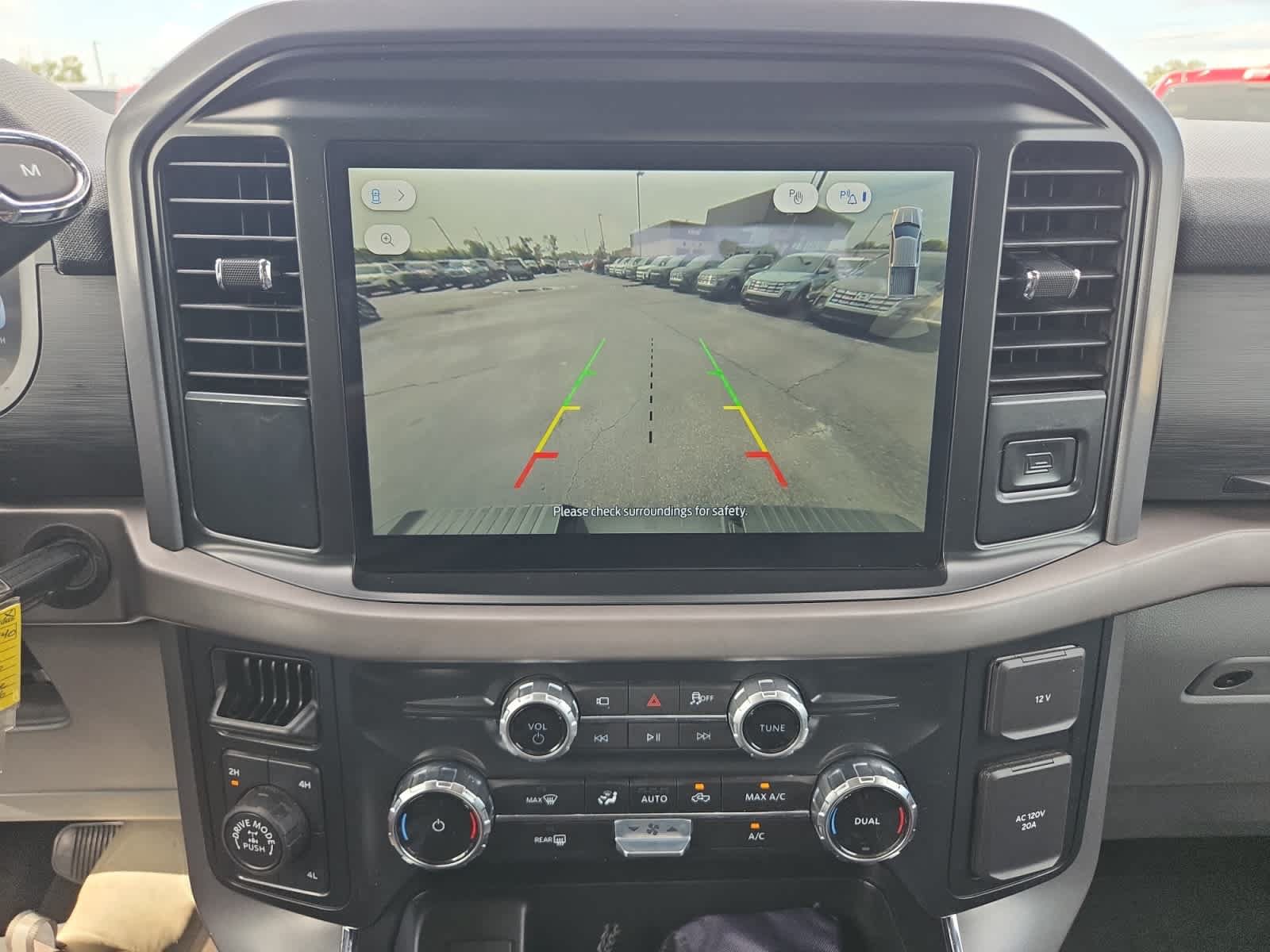 Used 2025 Ford F150 XLT w/ Equipment Group 301A Standard AWD/4WD image 17