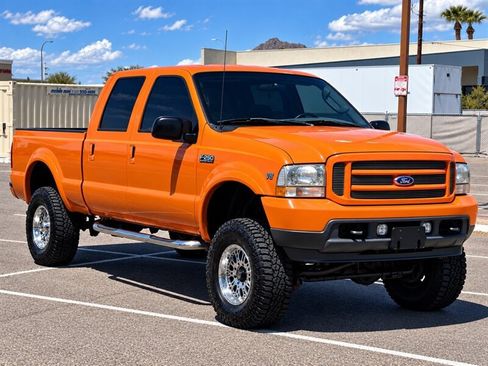 Used 2003 Ford F250 4x4 Crew Cab Super Duty image 1