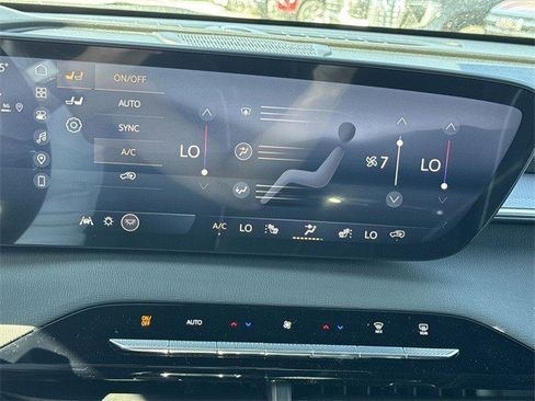 New 2026 Buick Enclave Sport Touring w/ Power Package image 19