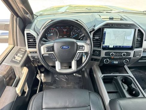 Used 2022 Ford F250 Lariat w/ Lariat Value Package AWD/4WD image 14