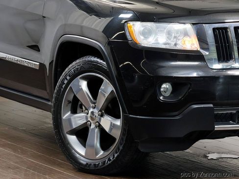 Used 2013 Jeep Grand Cherokee Limited w/ Trailer Tow Group IV AWD/4WD image 3