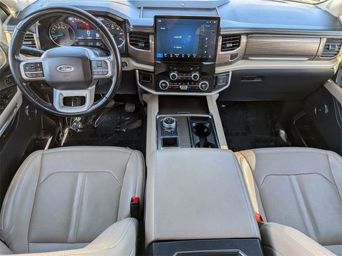 Used 2024 Ford Expedition Max Limited image 21