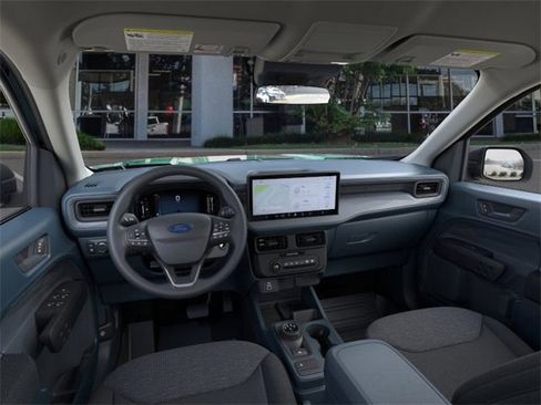 New 2025 Ford Maverick XL image 9