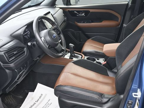 Used 2025 Subaru Forester Touring AWD/4WD image 10