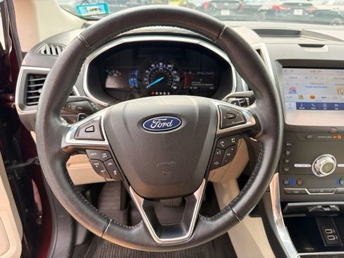 Used 2020 Ford Edge Titanium w/ Equipment Group 301A AWD/4WD image 19