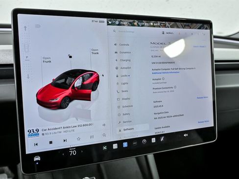 Used 2025 Tesla Model 3 Long Range AWD/4WD image 33