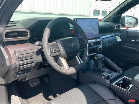 New 2026 Toyota Tacoma TRD Off-Road image 7