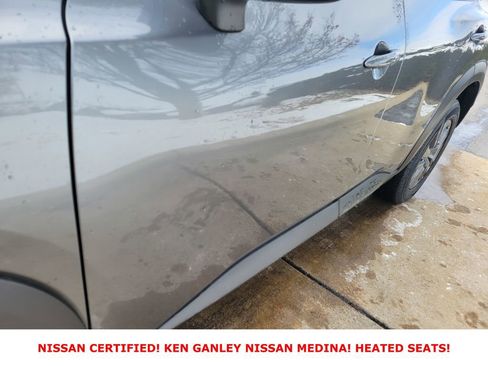 Certified 2025 Nissan Pathfinder SV image 11