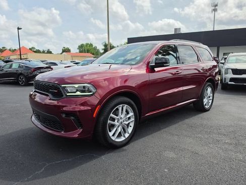 Used 2024 Dodge Durango GT RWD image 16