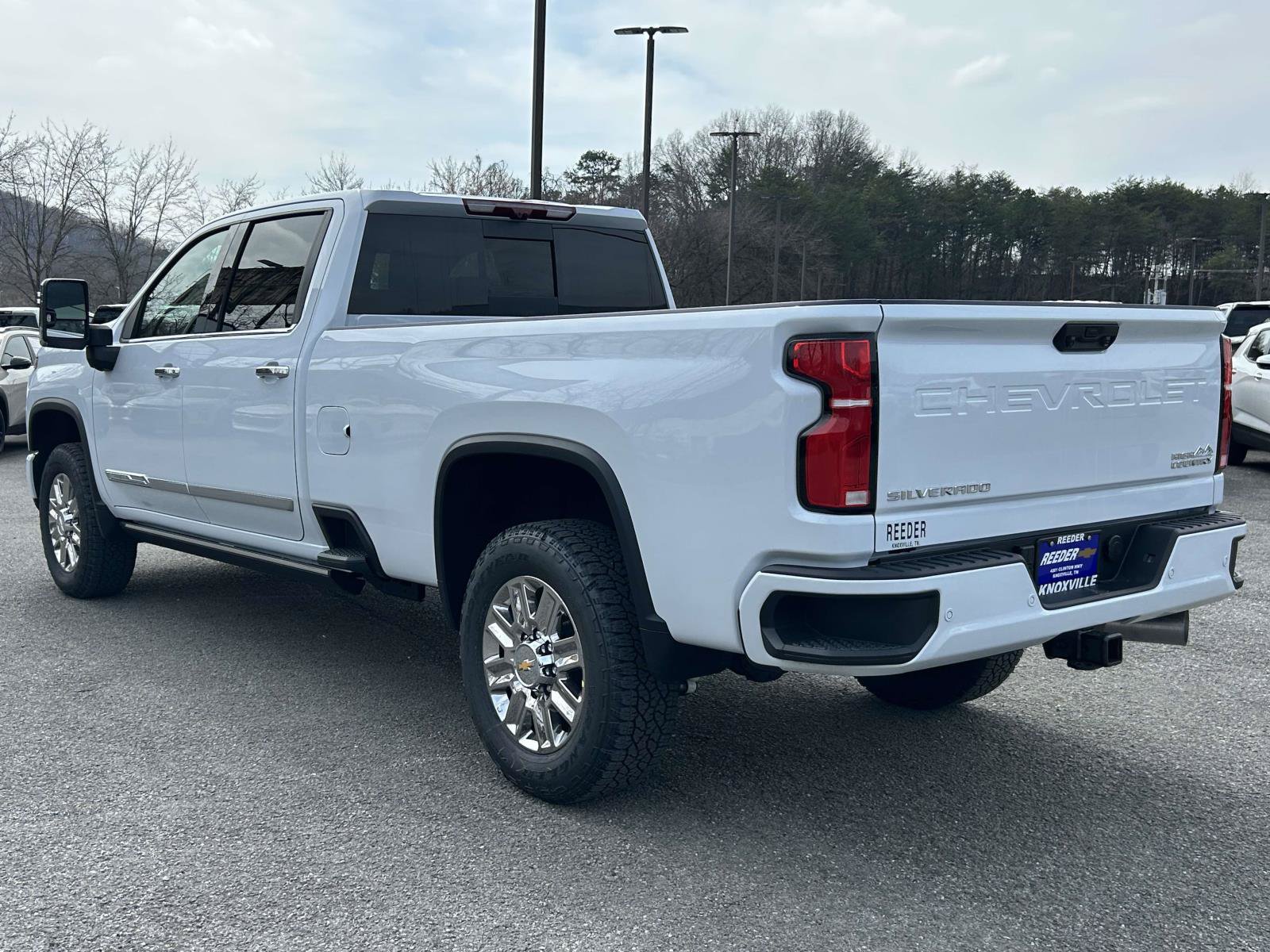 New 2026 Chevrolet Silverado 2500 High Country w/ High Country Premium Package AWD/4WD image 5