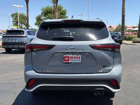 Certified 2025 Toyota Highlander XSE AWD/4WD image 7