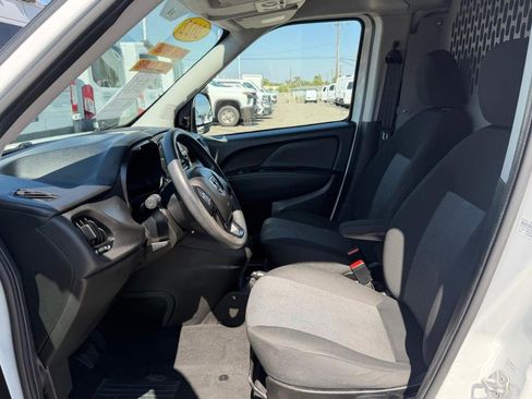 Used 2022 RAM ProMaster City Tradesman FWD image 26