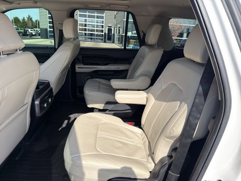 Used 2021 Ford Expedition Max Platinum image 14