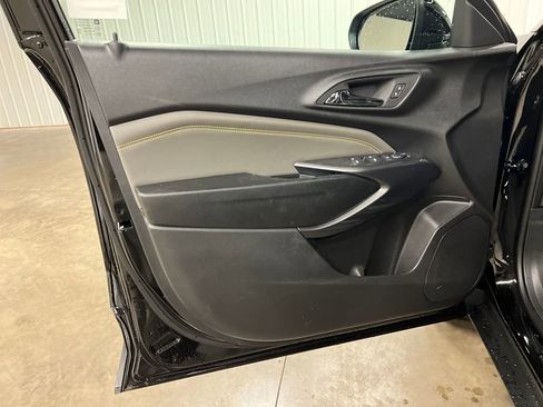 New 2026 Chevrolet Trax ACTIV w/ Sunroof Package image 14