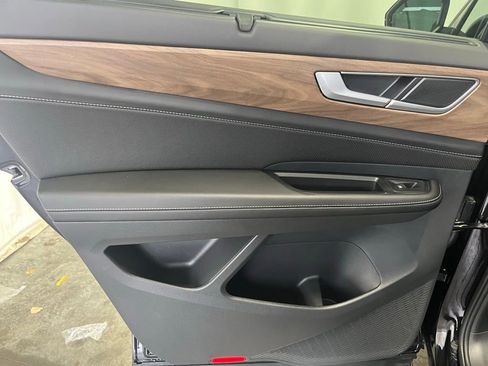 New 2026 Volkswagen Atlas SE image 21