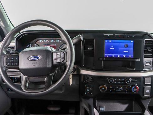 Used 2024 Ford F250 XLT w/ FX4 Off-Road Package AWD/4WD image 18