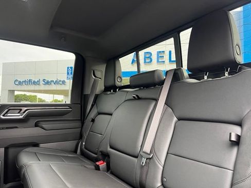 Used 2024 Chevrolet Silverado 2500 LTZ w/ LTZ Plus Package AWD/4WD image 24