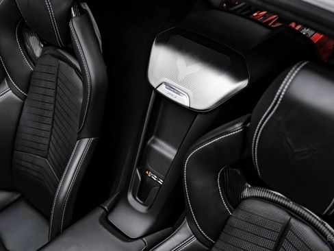 Used 2023 Chevrolet Corvette Stingray Premium Cpe w/ Z51 Performance Package image 45