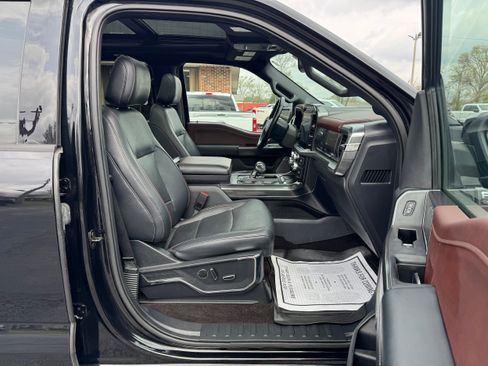 Used 2021 Ford F150 Lariat image 16