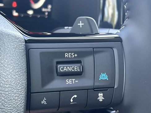 New 2026 Nissan Pathfinder SL FWD image 29