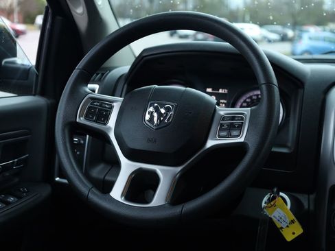 Used 2024 RAM 1500 Classic SLT image 5