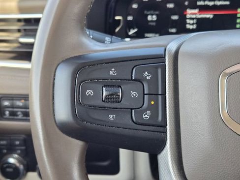 Used 2023 GMC Yukon Denali w/ LPO, Floor Liner Package AWD/4WD image 36