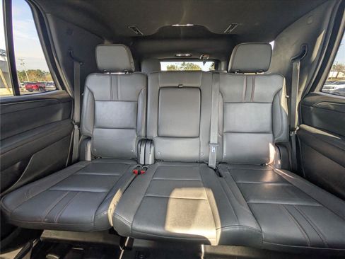 Used 2023 Chevrolet Tahoe RST RWD image 12