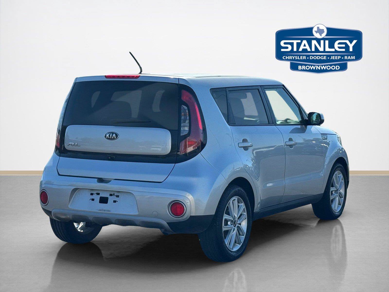 Used 2019 Kia Soul + FWD image 8