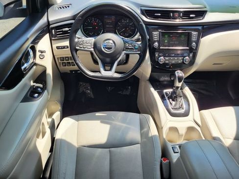 Used 2022 Nissan Rogue Sport SL AWD/4WD image 22
