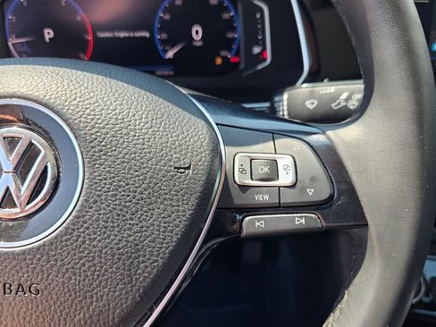 Used 2020 Volkswagen Jetta SEL FWD image 23