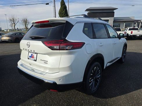 New 2026 Nissan Rogue Platinum w/ Platinum Premium Package image 3