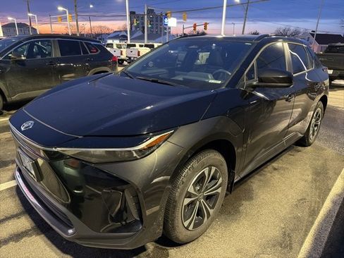 Used 2025 Toyota bZ4X FWD w/ Weather Package image 1