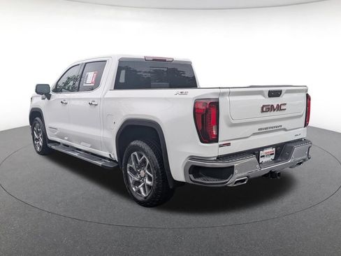 Used 2026 GMC Sierra 1500 SLT w/ SLT Premium Plus Package AWD/4WD image 4