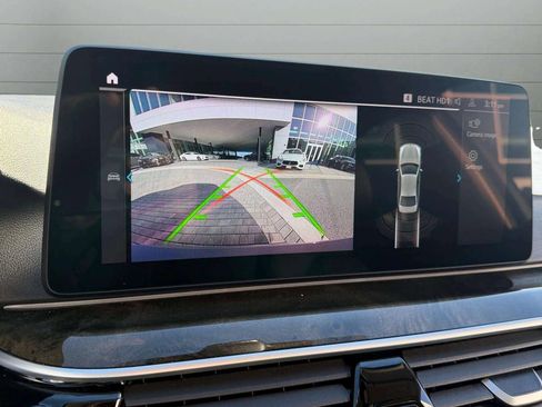 Used 2022 BMW 530e xDrive image 44