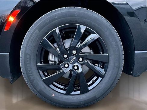 Used 2024 Chevrolet Equinox LS w/ LS Convenience Package image 30