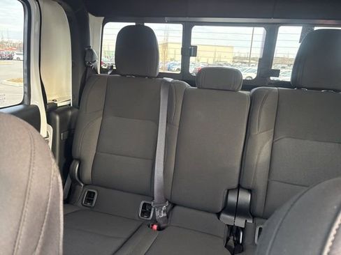 Used 2022 Jeep Gladiator Sport image 68