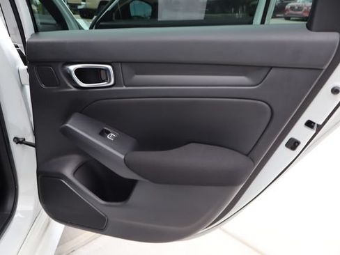 Used 2023 Honda Civic Sport image 27