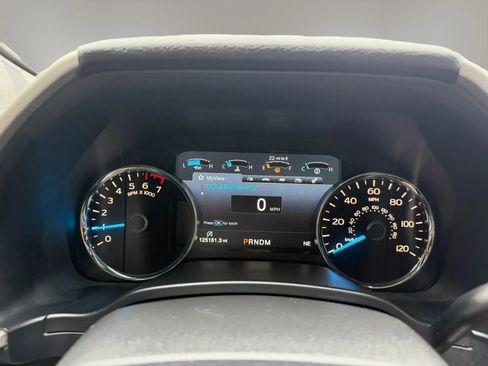 Used 2018 Ford F150 Lariat AWD/4WD image 13