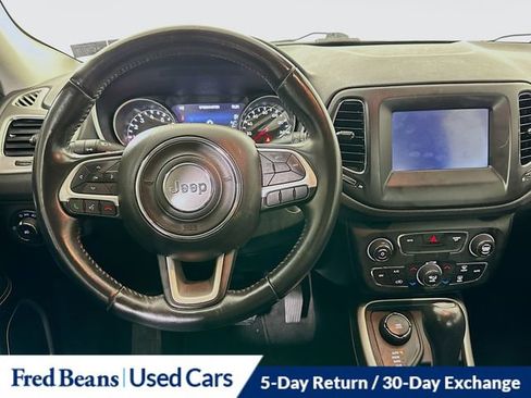 Used 2018 Jeep Compass Latitude w/ Popular Equipment Group AWD/4WD image 24
