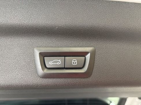 Certified 2025 BMW X1 xDrive28i w/ Technology Package image 33