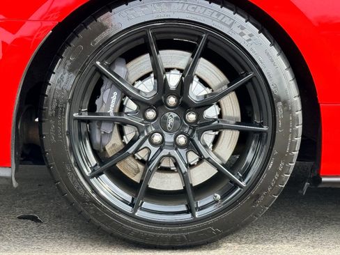 Used 2020 Ford Mustang Shelby GT350 w/ Technology Package image 12