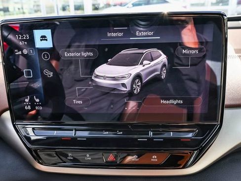 Used 2023 Volkswagen ID.4 Pro image 15
