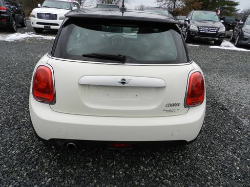 Used 2015 MINI Cooper 2-Door Hardtop w/ Cold Weather Package image 8