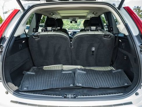 Certified 2023 Volvo XC90 B6 Plus AWD/4WD image 10