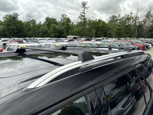 Used 2022 Ford Explorer Platinum w/ Equipment Group 601A image 25