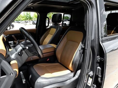 Used 2024 Land Rover Defender 110 X AWD/4WD image 42
