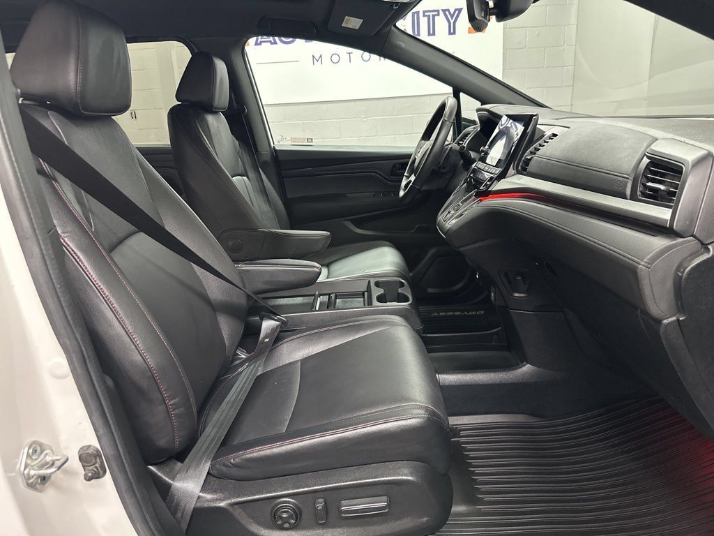 Used 2024 Honda Odyssey Sport image 20