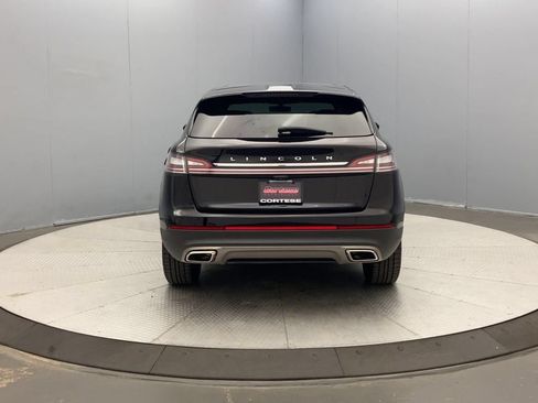 Used 2023 Lincoln Nautilus Reserve AWD/4WD image 4