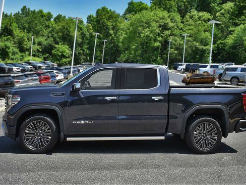 Used 2022 GMC Sierra 1500 Denali Ultimate AWD/4WD image 5